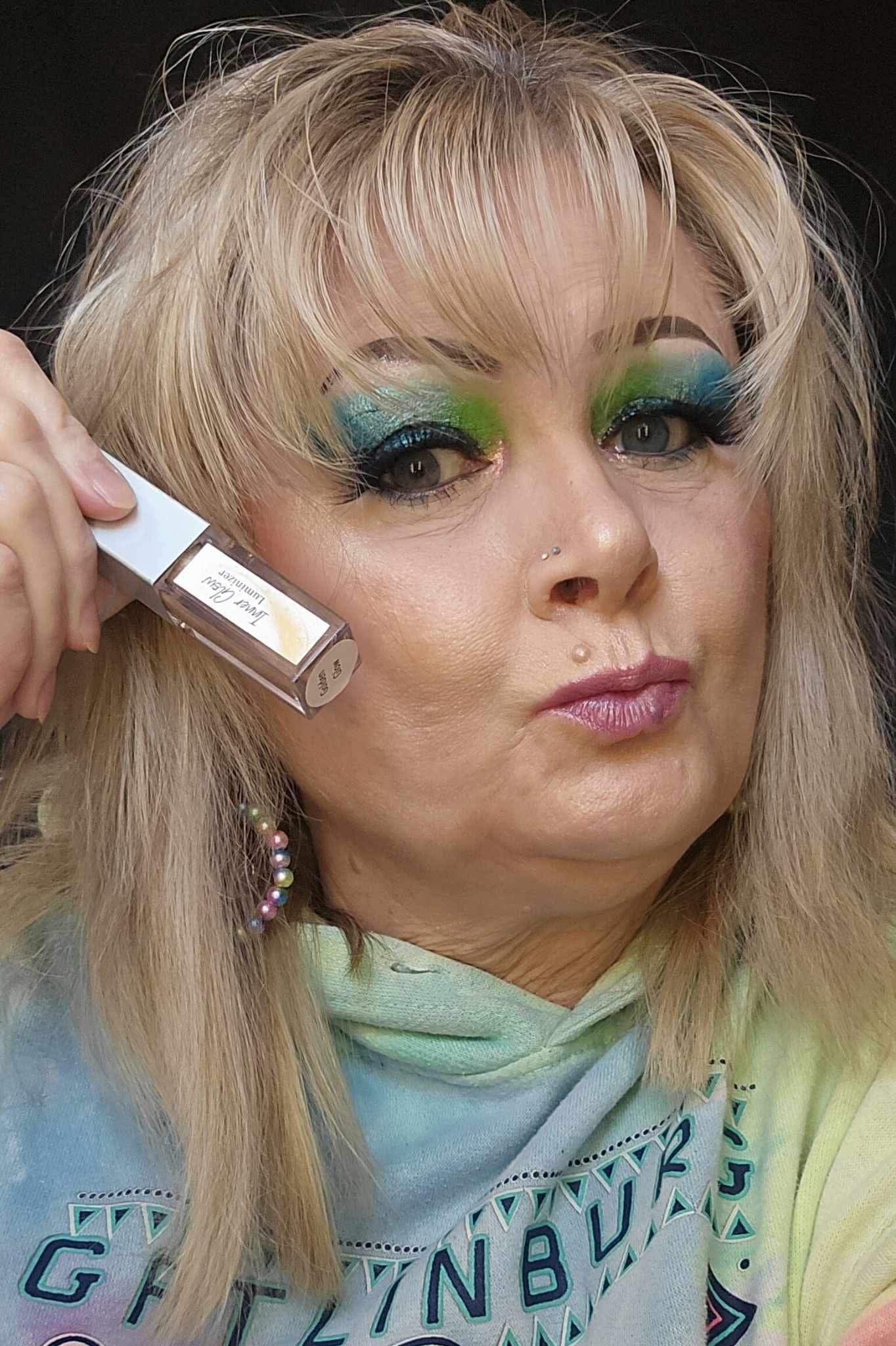 Golden Glow Inner Glow Luminizer