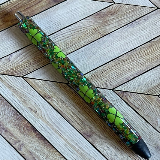 Green & Gold Glitter Pen with heart clovers