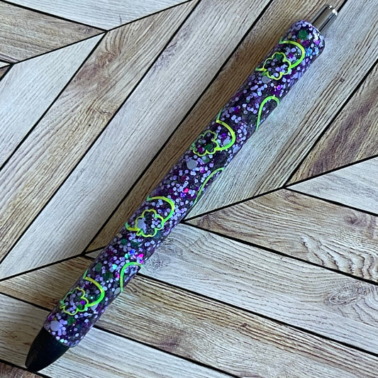 Purple Mix Glitter Pen with green hearts & clovers