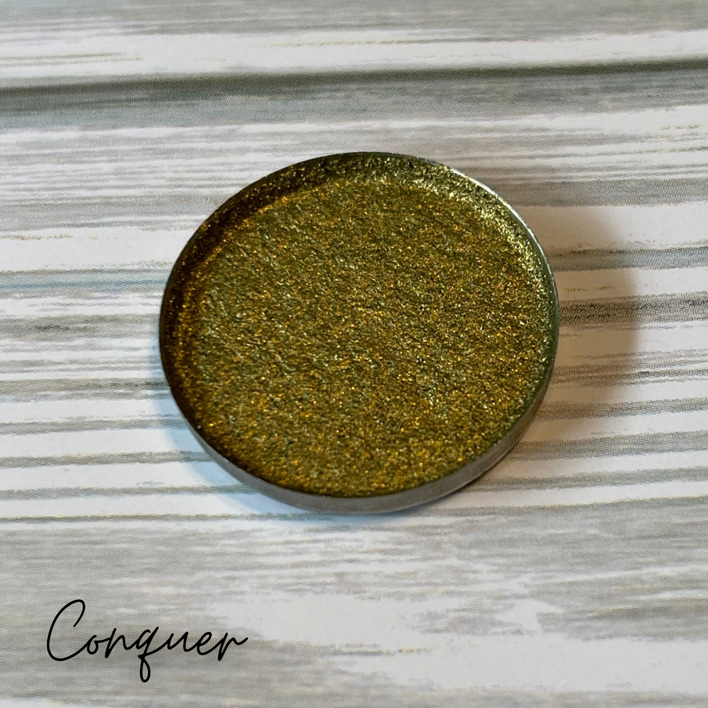 Conquer Pressed Eyeshadow Single