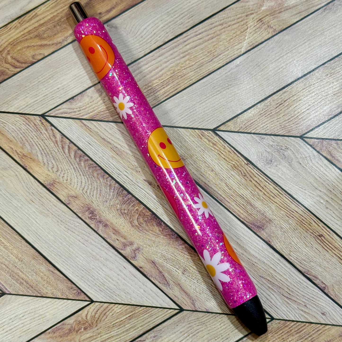 Smiley and Daisy Pen